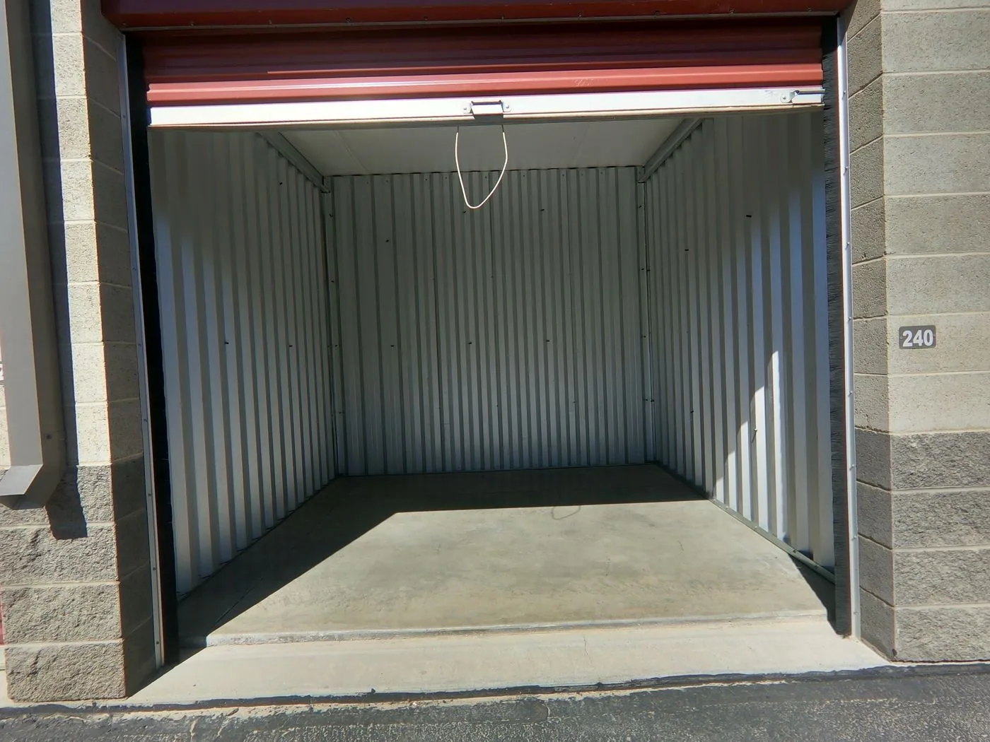 Ground-level vehicle access at Point of the Mountain Storage